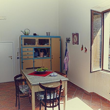 La Pietra D'Argento Bed & Breakfast Caserta Vecchia Exterior foto