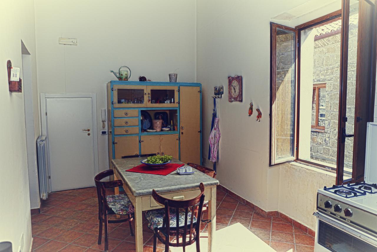 La Pietra D'Argento Bed & Breakfast Caserta Vecchia Exterior foto